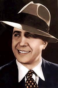 Los 7 mejores cantantes Argentinos Carlos Gardel