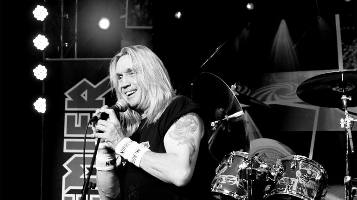 Nicko McBrain de Iron Maiden