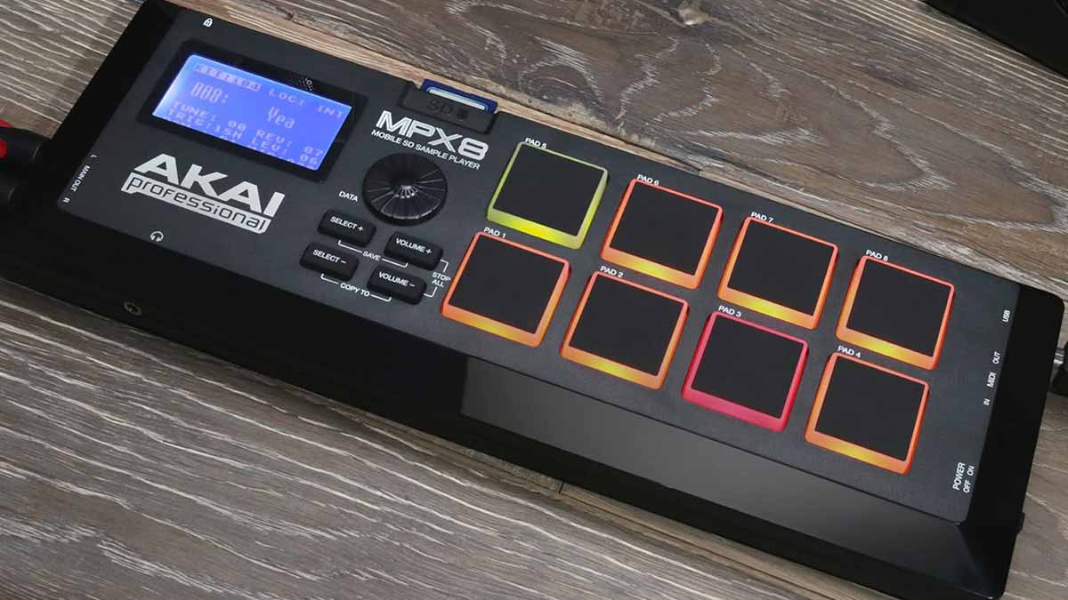 akai professional mpx8