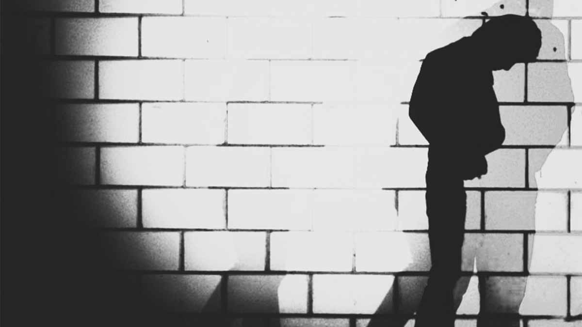 Solaris despegan con “Viaje a la Luna” y su doble disco ilustrado solaris