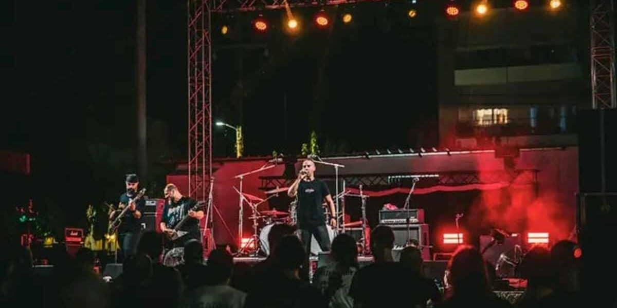 Reflection: épica, historia y metal clásico desde Grecia reflection