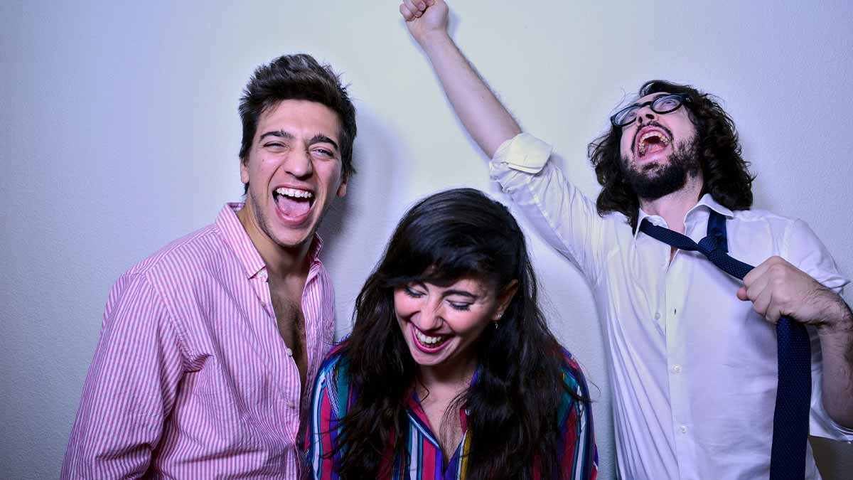 Parasidney: humor, nostalgia y caos generacional