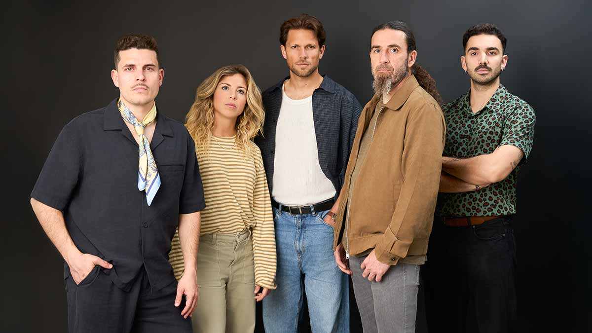 Pared con Pared: crecer, dudar y sonar en la era digital pared con pared