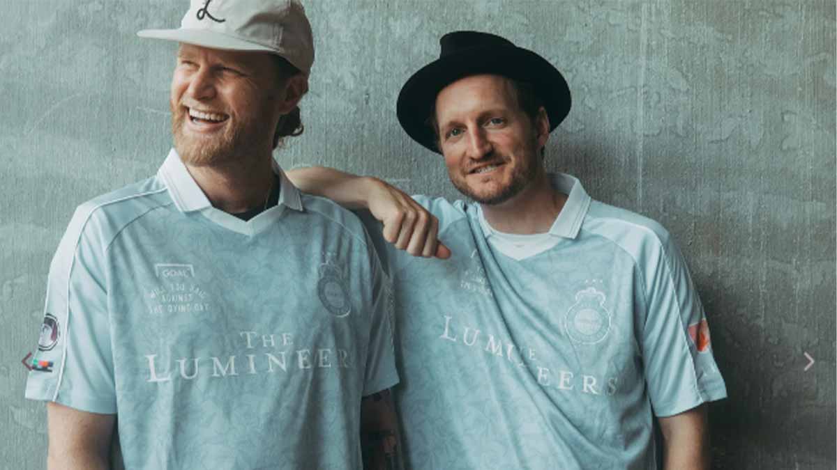 Fútbol, streetwear y consumo masivo: la fiebre musical detrás del Bloke Core Fútbol, streetwear y consumo masivo: la fiebre musical detrás del Bloke Core