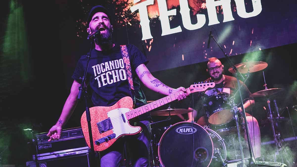 Tocando Techo, Rock sin filtros y actitud sin permiso tocando techo