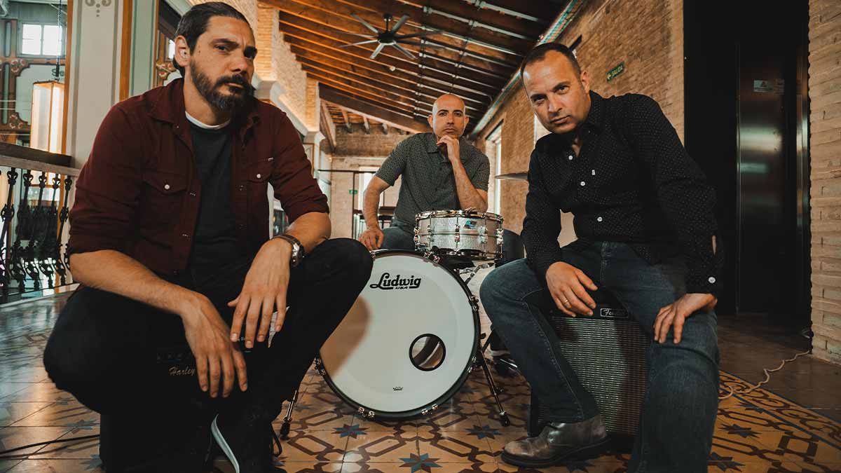 Nosotros Tres, la nueva voz del indie rock valenciano nosotros tres