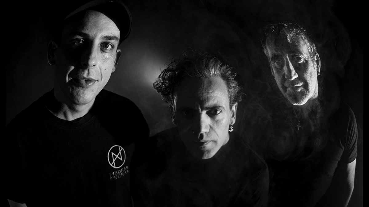 Piedras Negras: el rock grunge en castellano que resiste desde la costa cántabra piedras negras