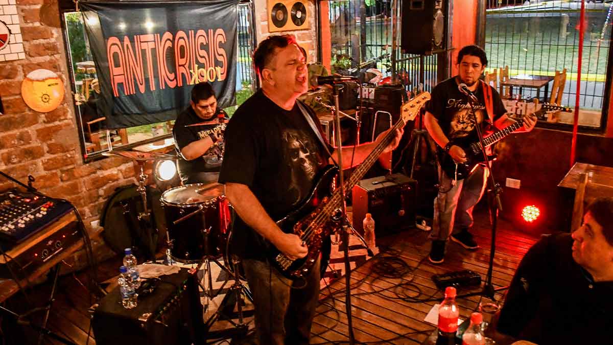 Anticrisis: sueños, rock y canciones que desafían el paso del tiempo anticrisis