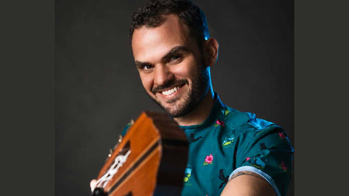 Deiby Panyagua, el cantautor costarricense del folclore latinoamericano deiby panyagua