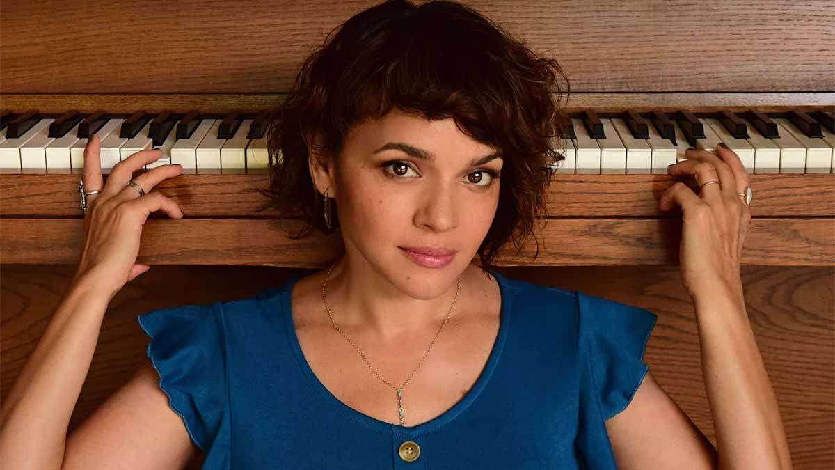 Norah Jones: la artista que conquistó el jazz y el pop norah jones