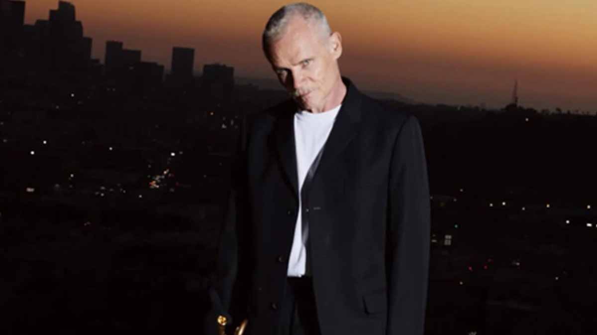 "Honora": el disco más íntimo y personal de Flea honora