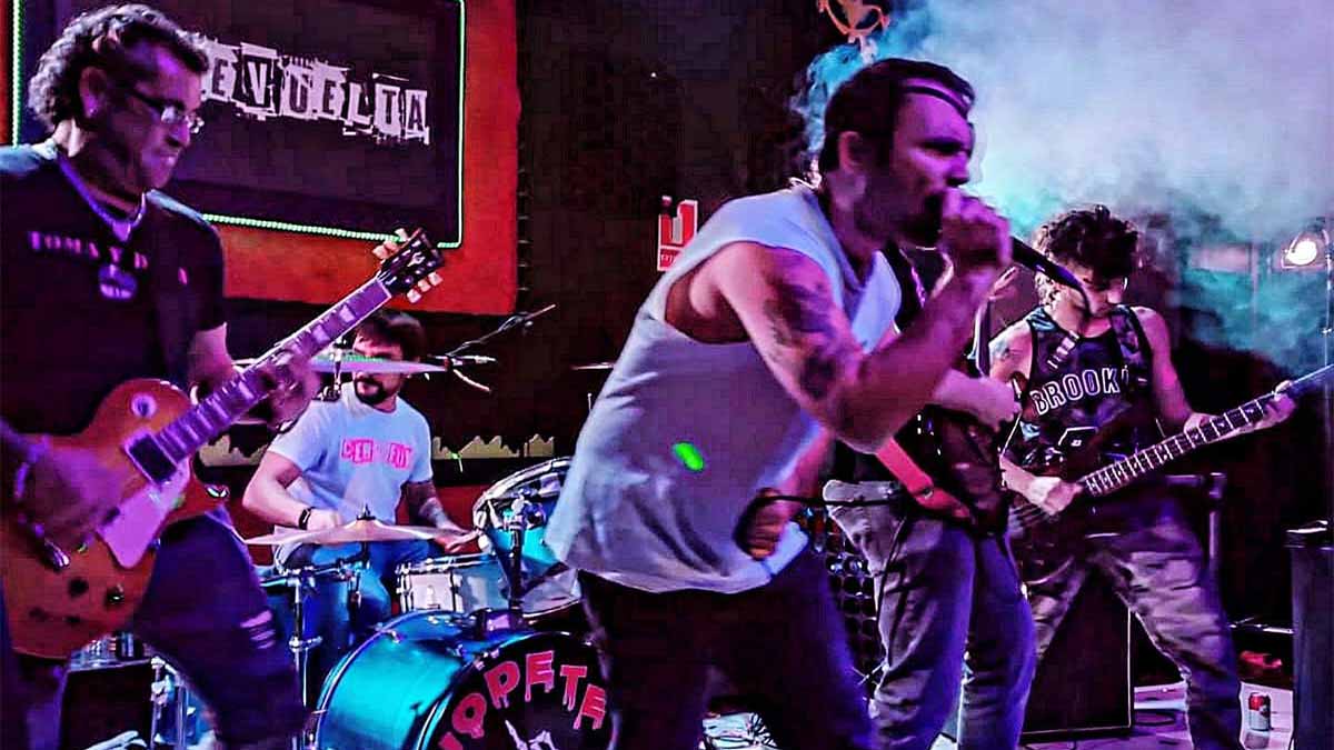 Kostramorfosis afronta 15 años de punk y resistencia kostramorfosis
