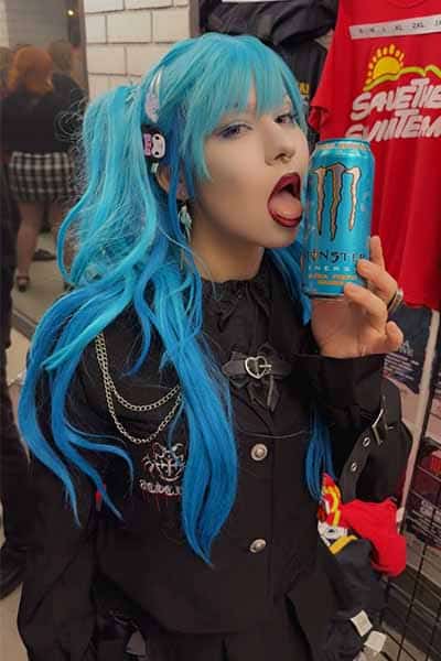 Skatsune Miku desafía las etiquetas Skatsune Miku