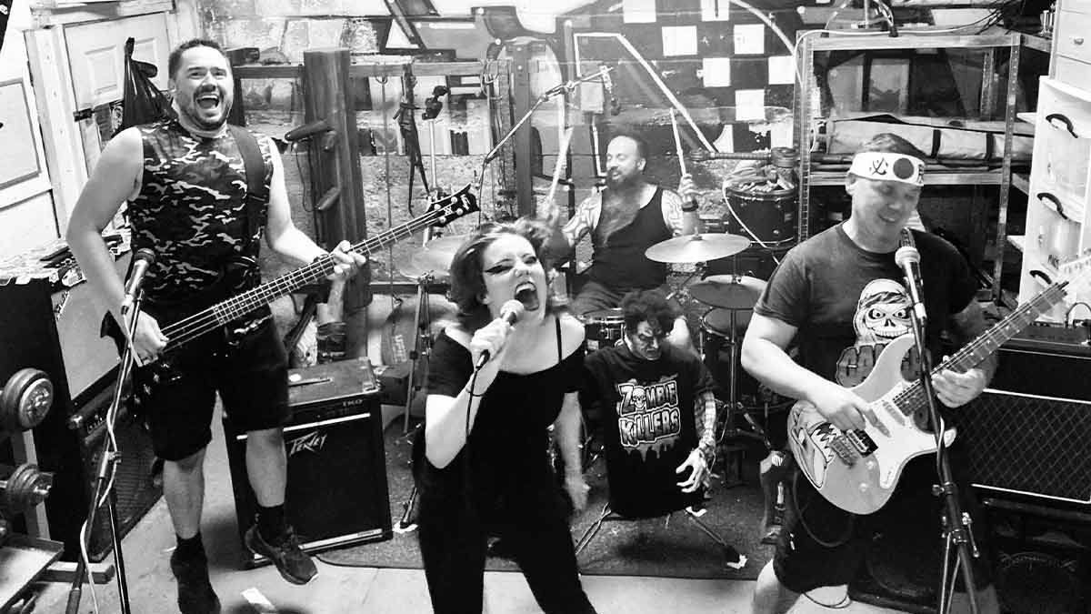 Zombie Killers, entre zombis, Punk y canciones contra la opresión zombie killers