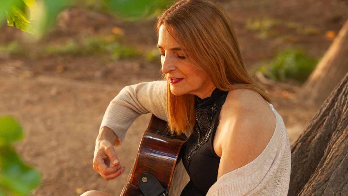 Esther Quiles, una voz entre el indie-pop y la canción de autor esther quiles
